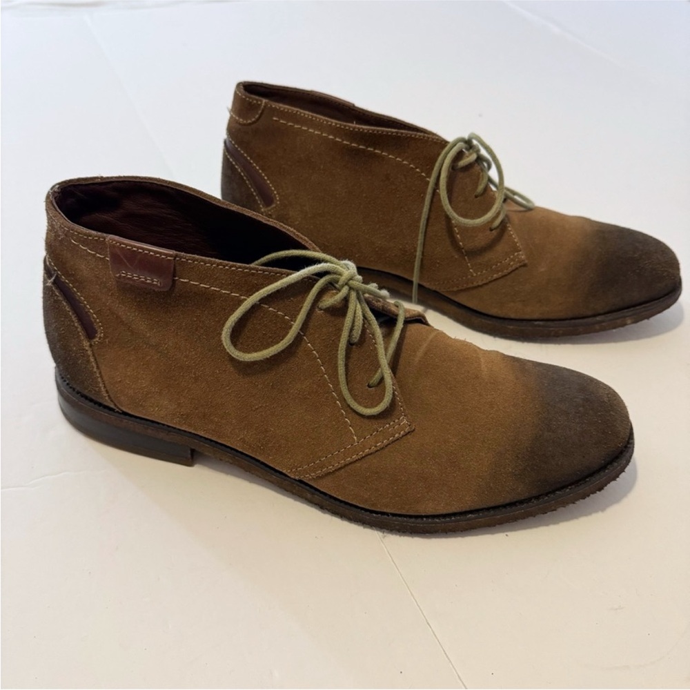Johnston & Murphy Suede Chukka Boots